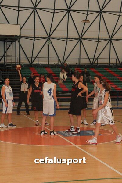 120218 basket 081_tn.jpg